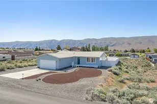 304 Airport Way SW, Mattawa, WA 99349 - Photo 1