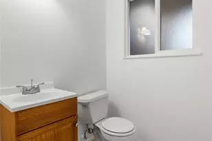 6102 Glen Mary Ln SE, Lacey, WA 98503 - Photo 9