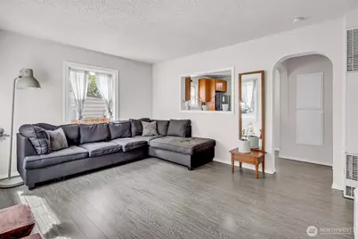 411 7th Street SE, Auburn, WA 98002 - Photo 3