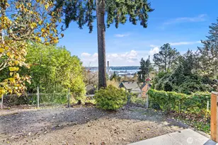 410 S Charleston Ave, Bremerton, WA 98312 - Photo 21