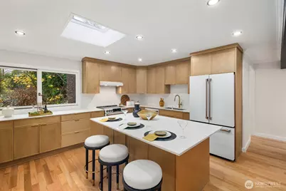 1644 32nd Avenue W, Seattle, WA 98199 - Photo 19