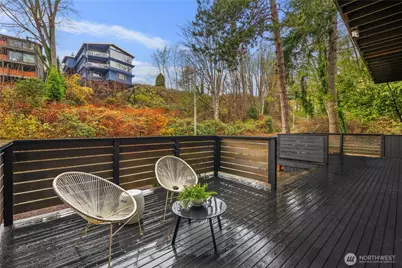 1644 32nd Avenue W, Seattle, WA 98199 - Photo 31