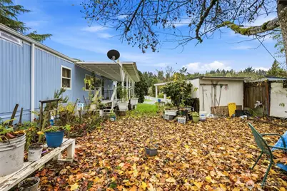 11330 E Riverside Drive #25, Bothell, WA 98011 - Photo 17