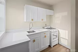 321 Broadway E, Seattle, WA 98102 - Photo 11