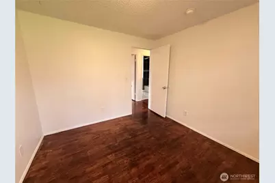 388 NW 11th Court, Oak Harbor, WA 98277 - Photo 11