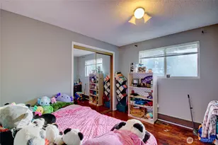 388 NW 11th Ct, Oak Harbor, WA 98277 - Photo 13