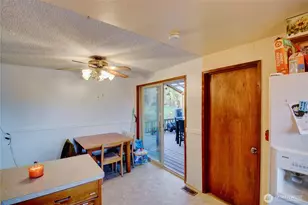 388 NW 11th Ct, Oak Harbor, WA 98277 - Photo 7