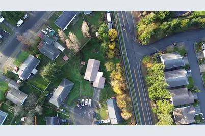 388 NW 11th Court, Oak Harbor, WA 98277 - Photo 31