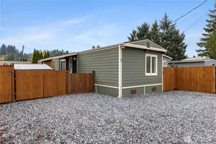 322 Chicago Blvd S, Pacific, WA 98047 - Photo 1