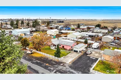 8674 Vince Road NE, Moses Lake, WA 98837 - Photo 7