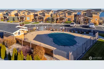 4395 Westshore Drive NE #803, Moses Lake, WA 98837 - Photo 3