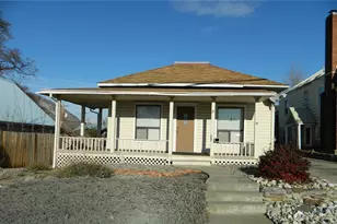 19 3rd Street E, Tonasket, WA 98855 - Photo 5