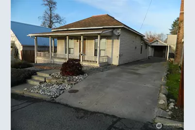 19 3rd Street E, Tonasket, WA 98855 - Photo 1