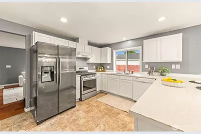 10615 SE 248th Street, Kent, WA 98030 - Photo 5