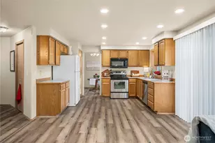 14526 6th Ave E, Tacoma, WA 98445 - Photo 11