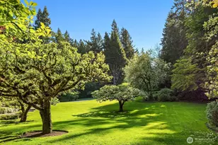 107 NW Highland Dr, Seattle, WA 98177 - Photo 7