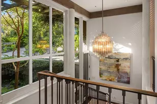 107 NW Highland Dr, Seattle, WA 98177 - Photo 9