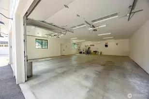 4327 Creekview Ln NW, Olympia, WA 98502 - Photo 37