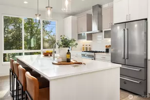 4572 22nd Ave SW, Seattle, WA 98106 - Photo 9