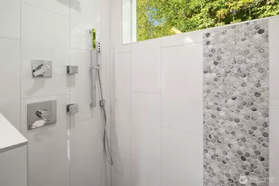 4572 22nd Avenue SW, Seattle, WA 98106 - Photo 29