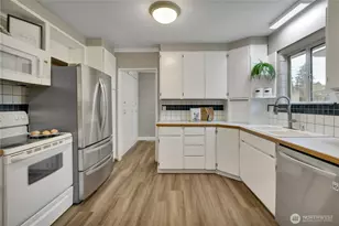 7117 44th Ave E, Tacoma, WA 98443 - Photo 13