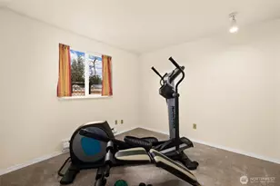 522 Harmony Ln, Enumclaw, WA 98022 - Photo 17