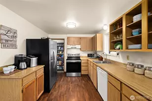 522 Harmony Ln, Enumclaw, WA 98022 - Photo 9