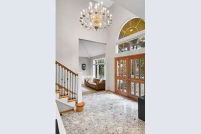 513 Vernon Road, Lake Stevens, WA 98258 - Photo 3