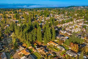 4515 NE 17th Pl, Renton, WA 98059 - Photo 35