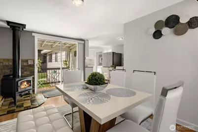 4515 NE 17th Place, Renton, WA 98059 - Photo 17