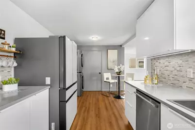 4515 NE 17th Place, Renton, WA 98059 - Photo 9