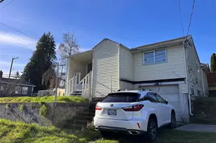 10049 8th Ave SW, Seattle, WA 98146 - Photo 3