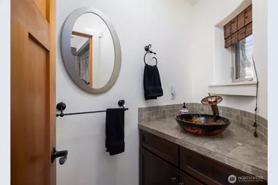 13207 Satterlee Road, Anacortes, WA 98221 - Photo 31