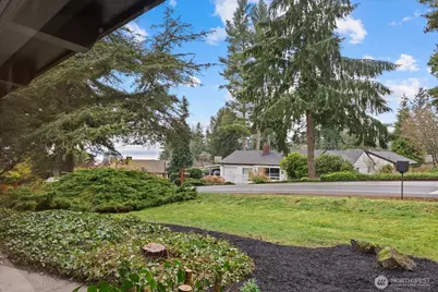 1001 NW 175th Street, Shoreline, WA 98177 - Photo 9