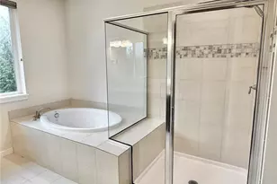 737 197th Ave SE, Sammamish, WA 98074 - Photo 29