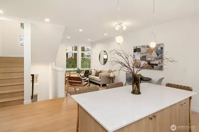 10817 11th Avenue NE #B, Seattle, WA 98125 - Photo 7