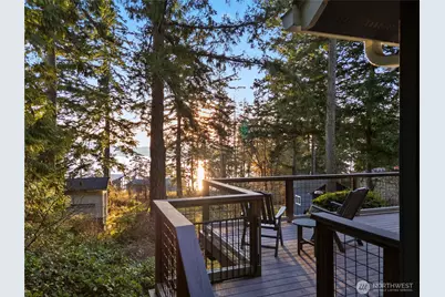 7404 Holiday Boulevard, Anacortes, WA 98221 - Photo 7