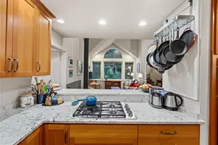 7404 Holiday Blvd, Anacortes, WA 98221 - Photo 15