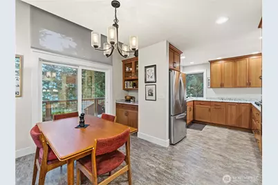7404 Holiday Boulevard, Anacortes, WA 98221 - Photo 17