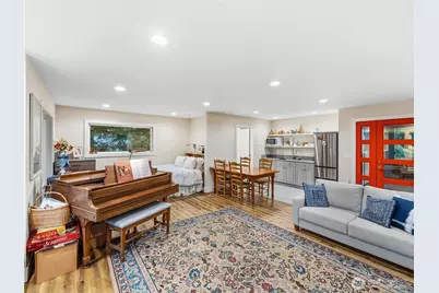 7404 Holiday Boulevard, Anacortes, WA 98221 - Photo 31