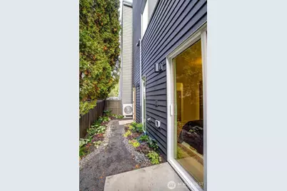 4405 B S Holly Street, Seattle, WA 98118 - Photo 21