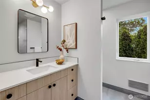 4405 B S Holly St, Seattle, WA 98118 - Photo 15