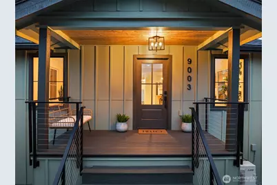 9003 30th Avenue SW, Seattle, WA 98126 - Photo 3