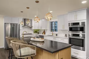 2137 N 128th St, Seattle, WA 98133 - Photo 13