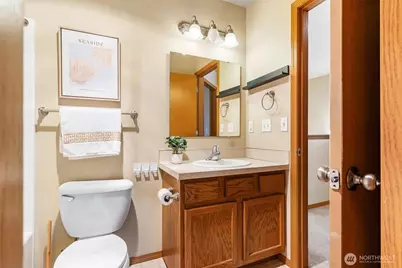 2023 Bush Avenue NW, Olympia, WA 98502 - Photo 23