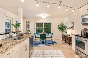 23015 Edmonds Way, Edmonds, WA 98020 - Photo 9