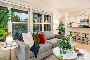 23015 Edmonds Way, Edmonds, WA 98020 - Photo 3