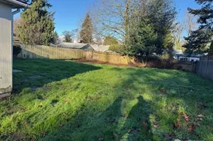 7464 S 118th Pl, Seattle, WA 98178 - Photo 3