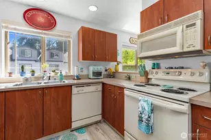 20800 72nd Ave W, Edmonds, WA 98026 - Photo 7