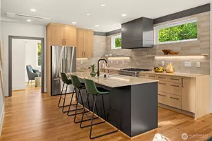 7342 20th Ave NW, Seattle, WA 98117 - Photo 11